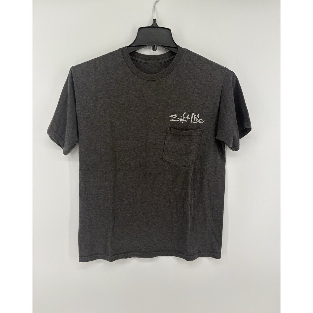 Salt Life Men’s Gray Chasing Tails Graphic Pocket T-Shirt Size Medium